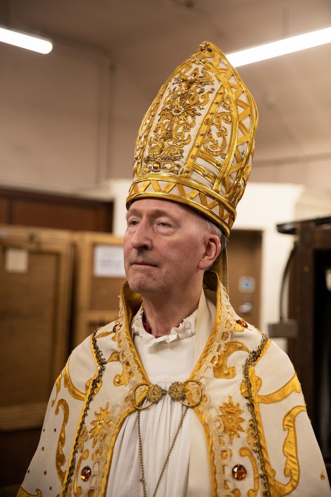 Scottish Opera Head of Costume John Liddell (Cardinal) behind the scenes of Tosca. Scottish Opera 2019. Credit Nadine Boyd. (2).jpg