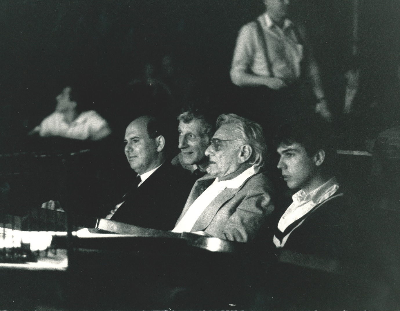 Bernstein in rehearsals for Candide. Credit Eric Thorburn, 1988