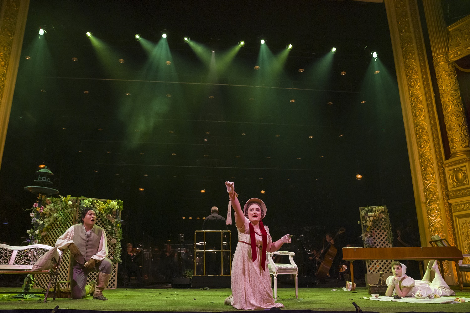 Shengzhi Ren and Catriona Hewitson in L'elisir D'amore. Scottish Opera 2021. Credit James Glossop..JPG