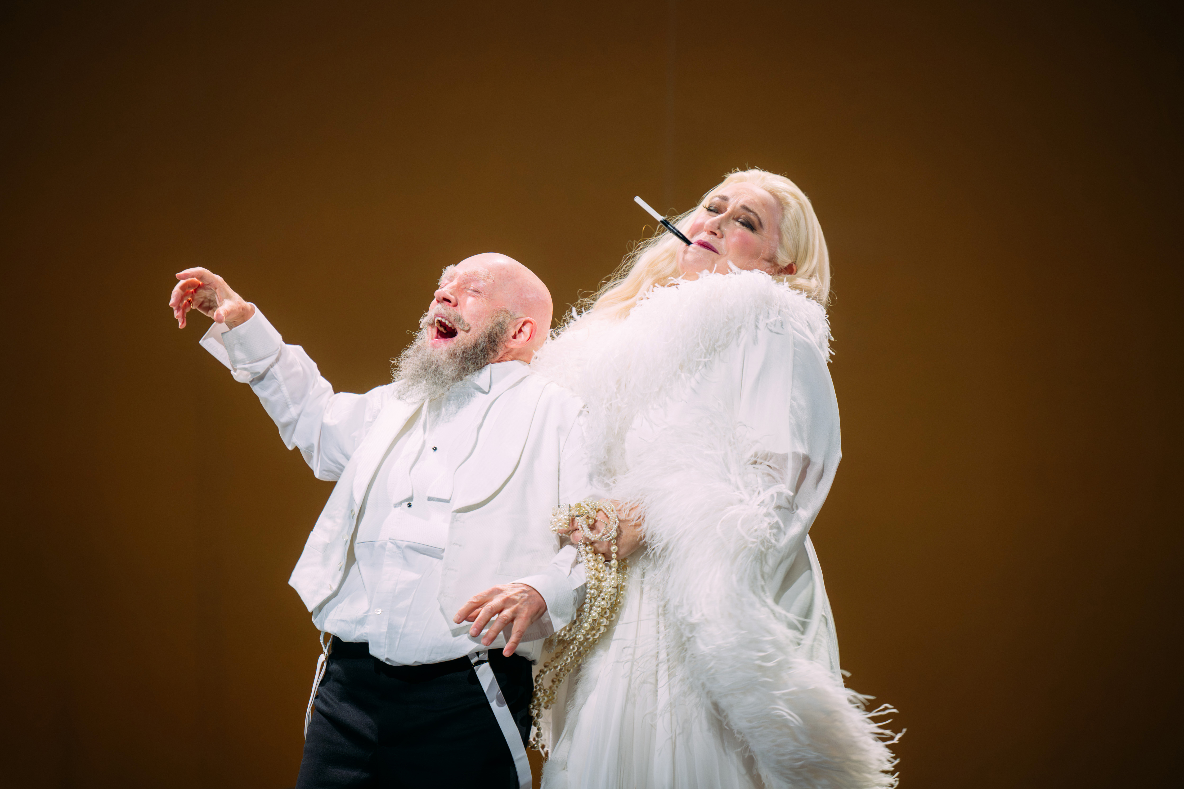 Alasdair Elliott (Count Hauk Šendorf) And Orla Boylan (Emilia Marty) In The Makropulos Affair. Credit Mihaela Bodlovic..