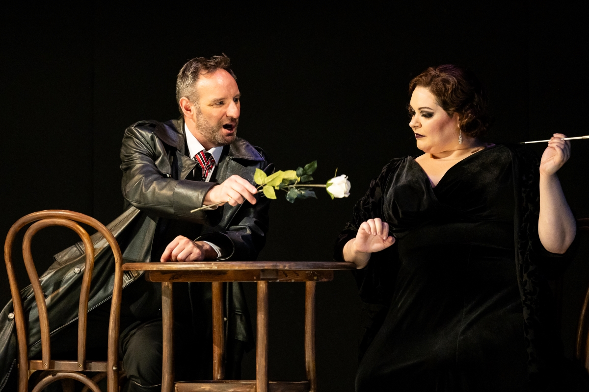 Brad Cooper (Apollo) And Claire Barnett Jones (Gaea) In Daphne. Scottish Opera 2023. Credit Sally Jubb.