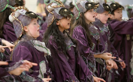 Pupils From Hillhead Primary In Glasgow Perform Scottish Opera's The Last Aliens. Credit Julie Broadfoot. (2)