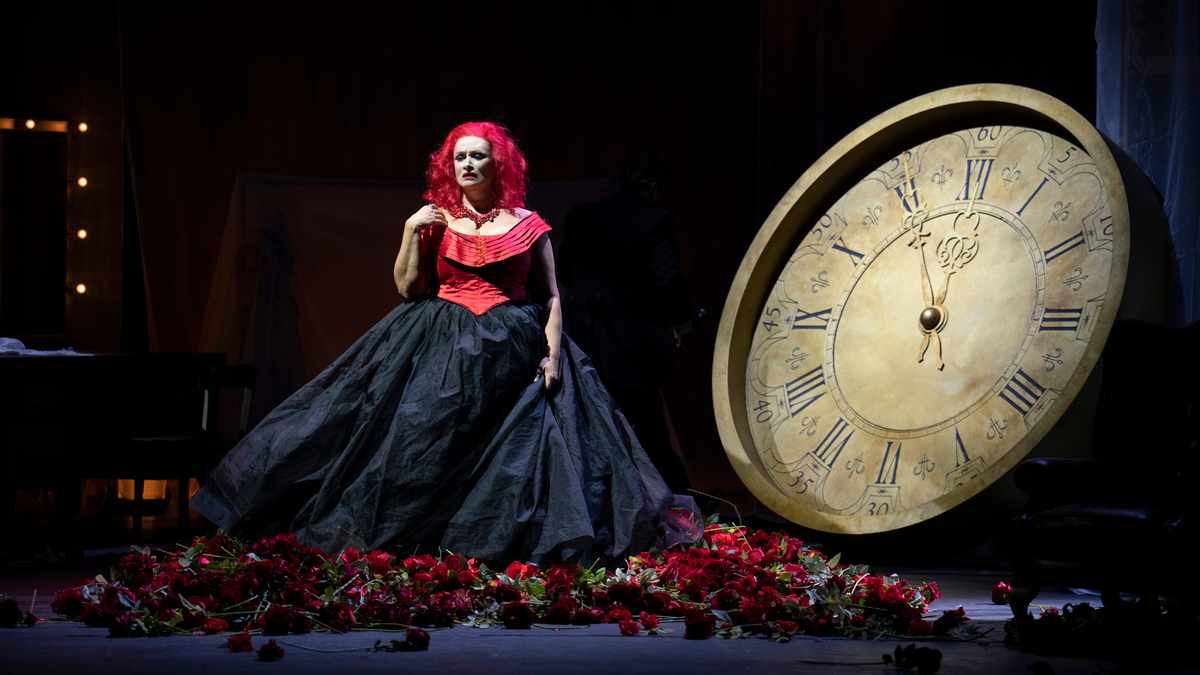 Ángeles Blancas Gulin (Emilia Marty) on stage for The Makropulos Affair. Welsh National Opera 2024. Credit Richard Hubert Smith..