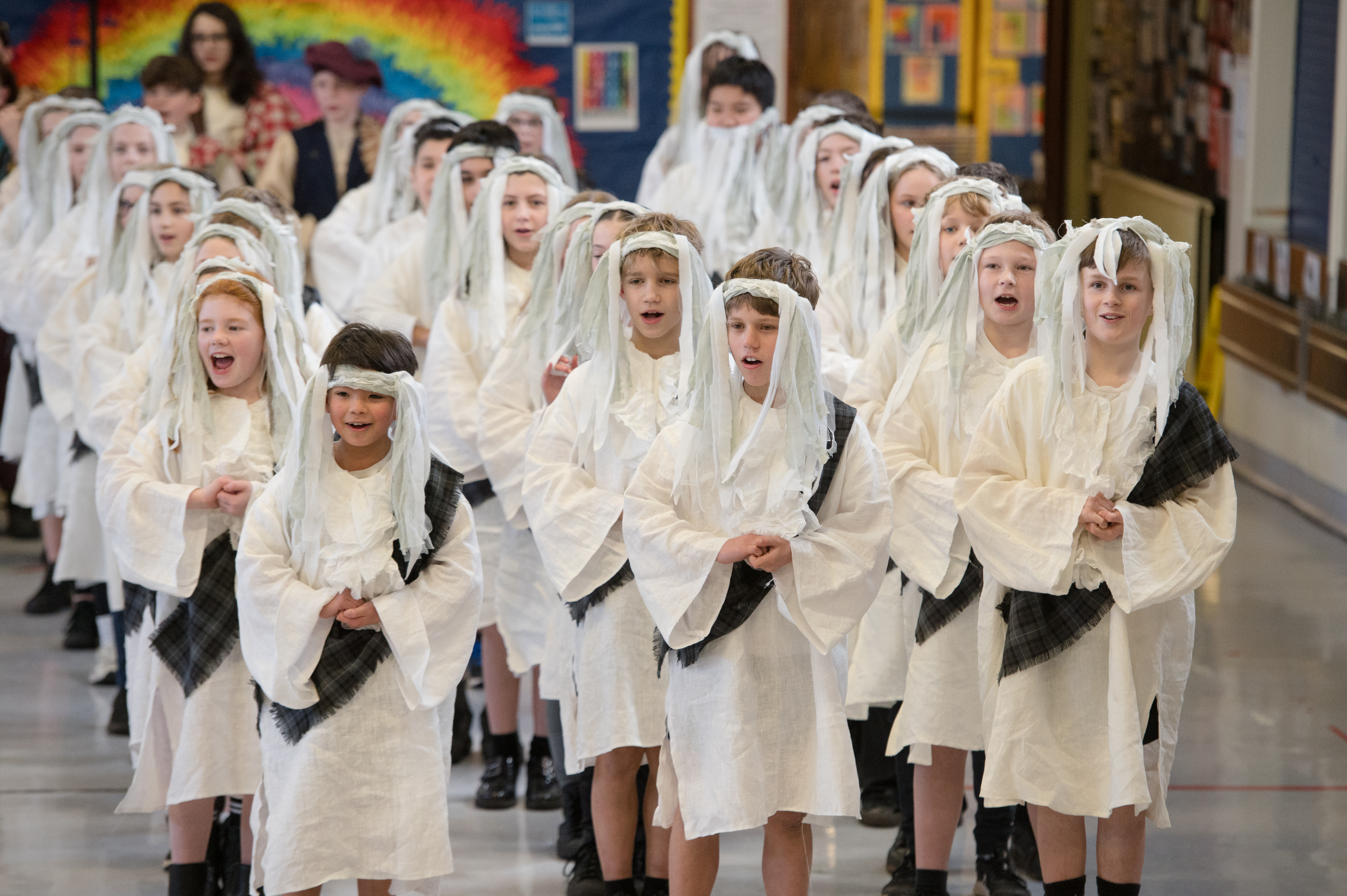 Pupils From Mosshead Primary School Perform The Tale o' Tam o' Shanter. Credit Julie Broadfoot..