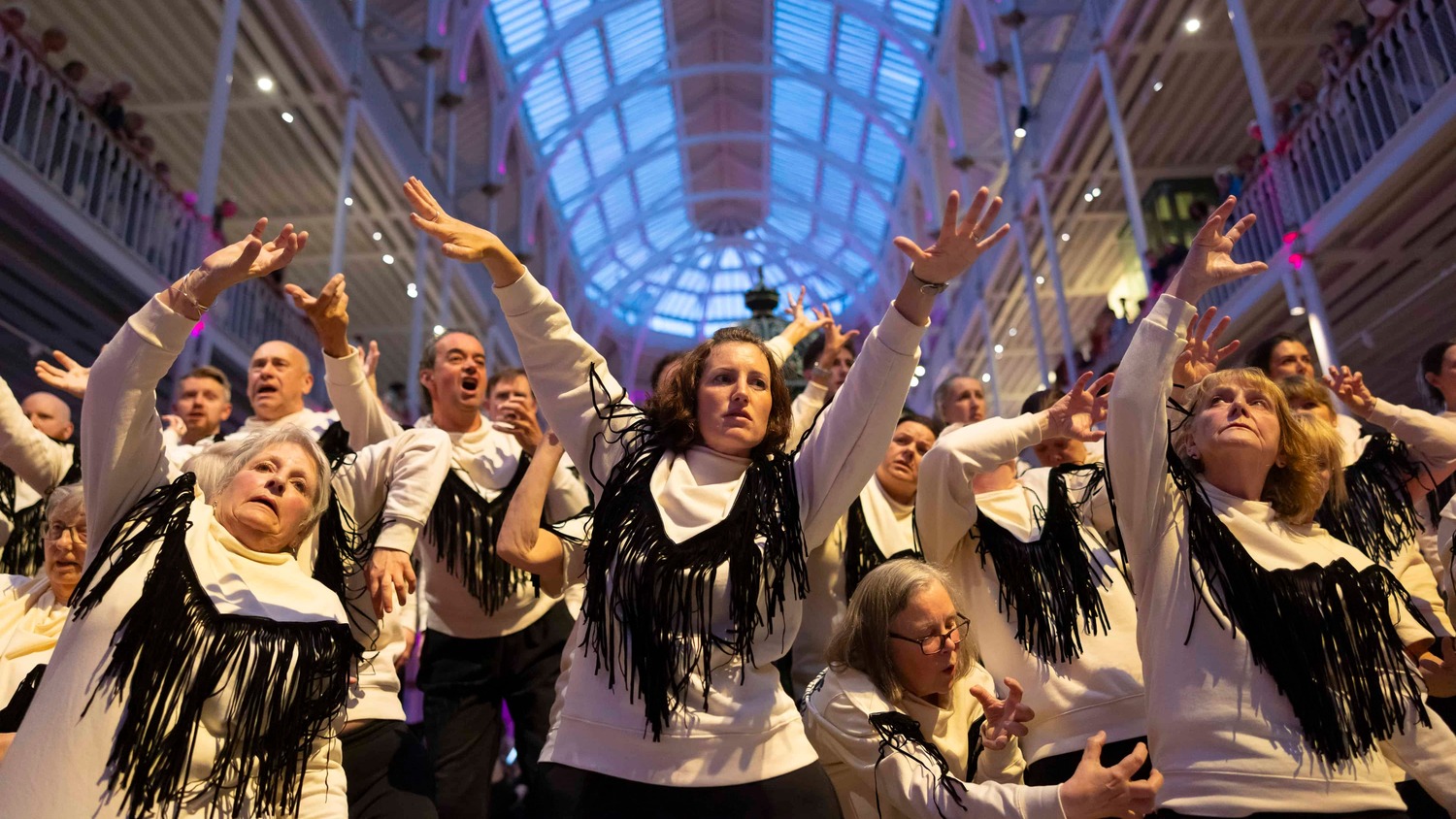 The Community Chorus of Oedipus Rex. Scottish Opera 2024. Credit James Glossop..