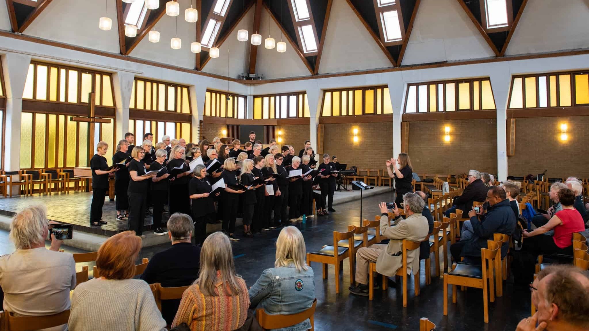 Scottish Opera's Community Choir singing at The Pyramid in Glasgow. Scottish Opera 2023. Credit: Julie Broadfoot.. (3)