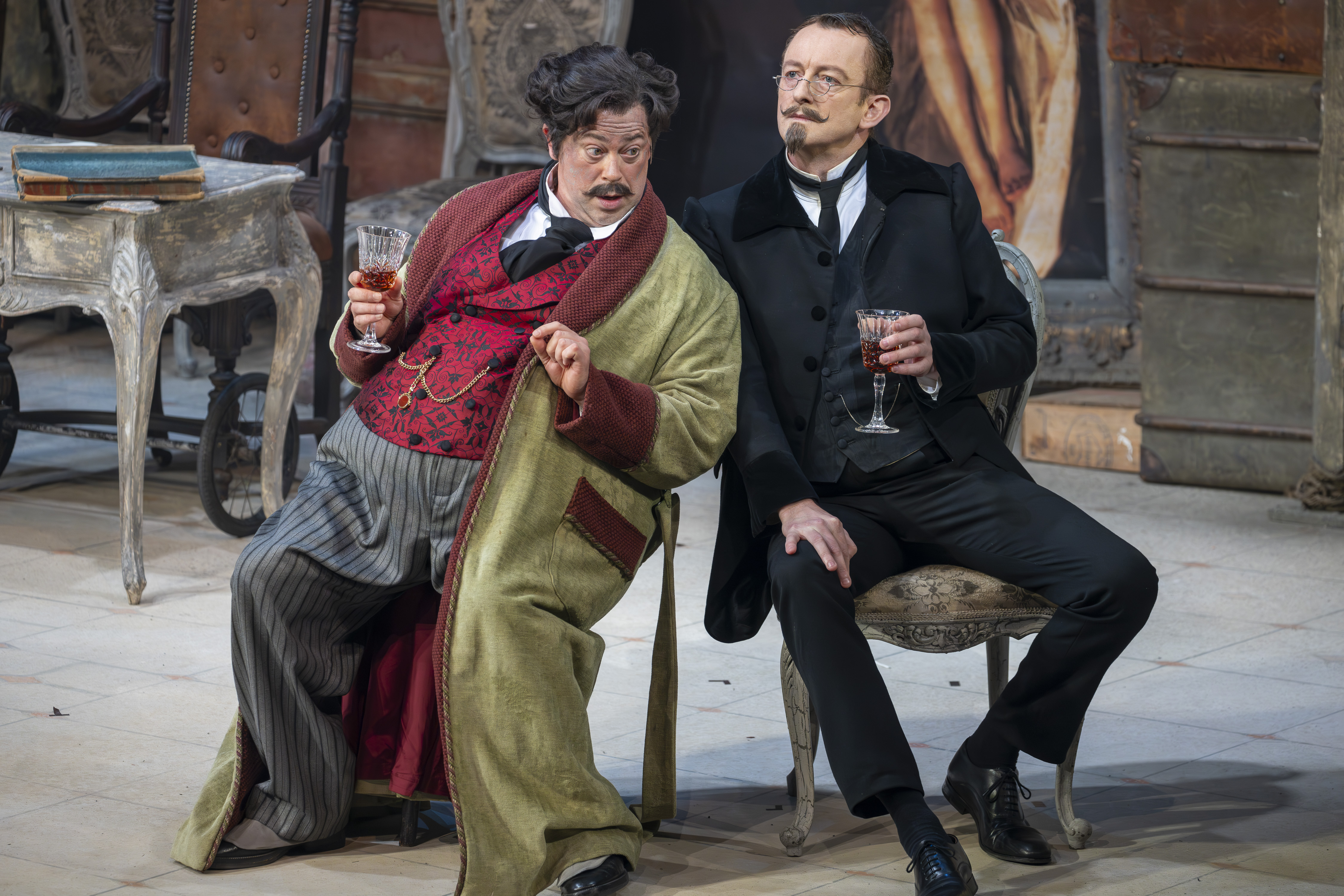 David Stout (Doctor Bartolo) And John Molloy (Don Basilio) In The Barber Of Seville. Credit James Glossop.