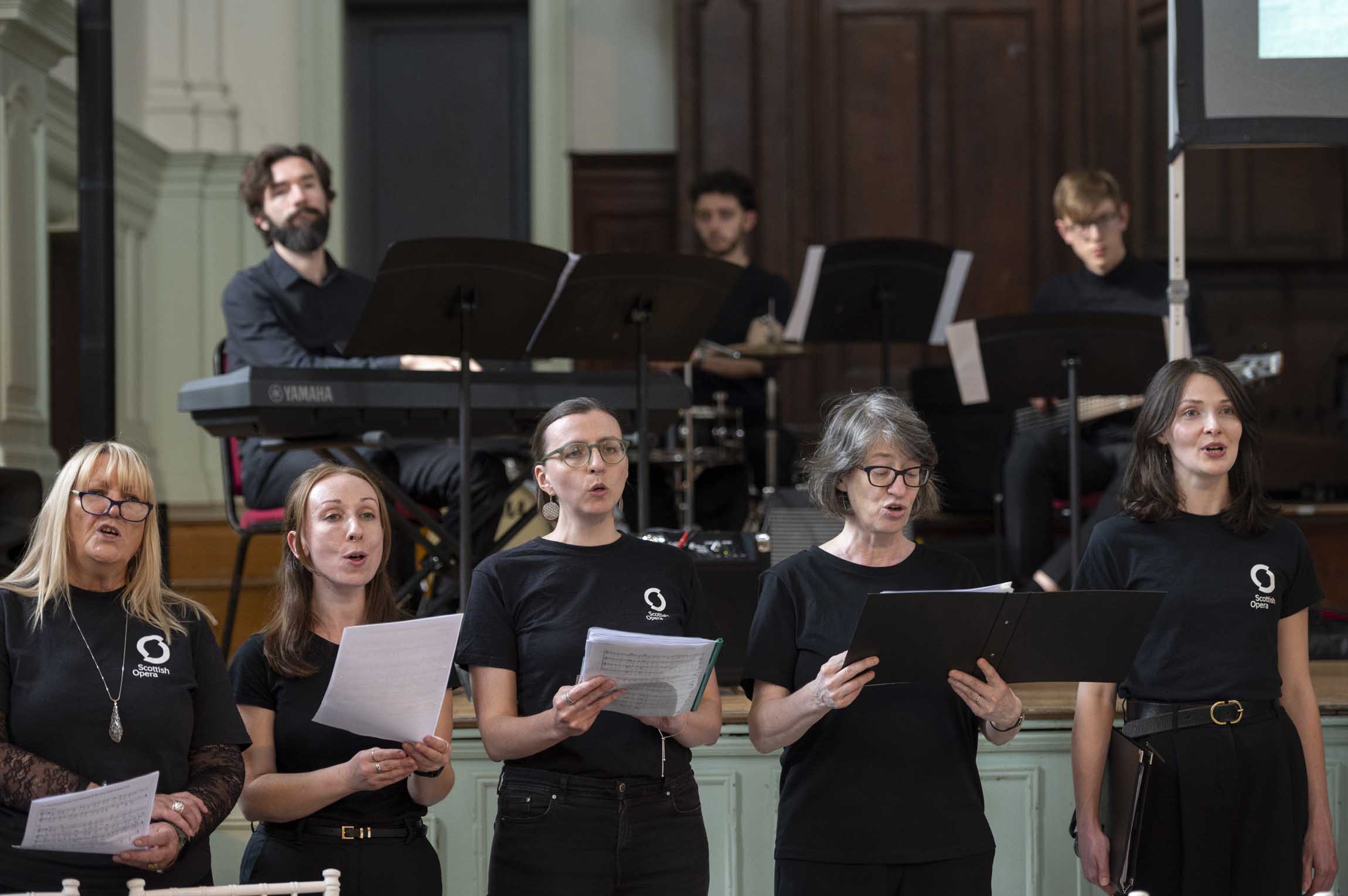 Scottish Opera Community Choir at Summer Sharing 2025. Credit Kirsty Anderson.. (1)